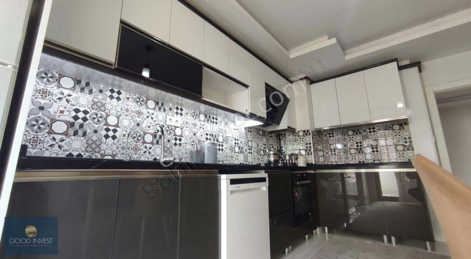 Çukurambar Marketler Bölgesinde 6+1 Kış Bahçeli Satılık Daire - Görsel 2