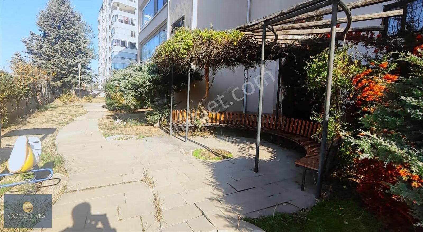 Çukurambar Marketler Bölgesinde Kiralık Oturma Hazır 4+1 Daire - Görsel 7