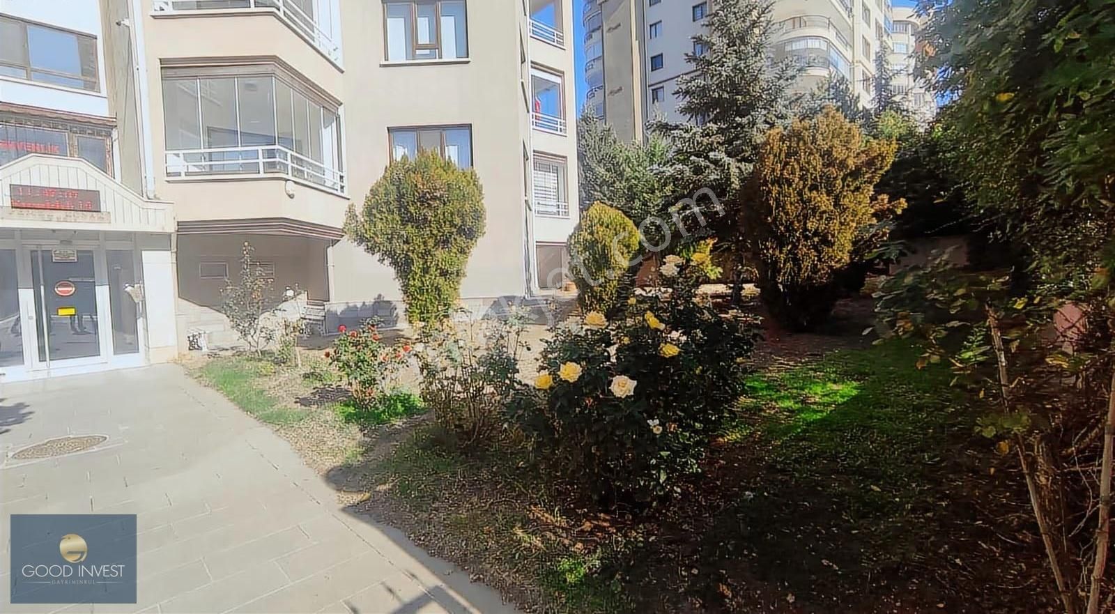 Çukurambar Marketler Bölgesinde Kiralık Oturma Hazır 4+1 Daire - Görsel 25