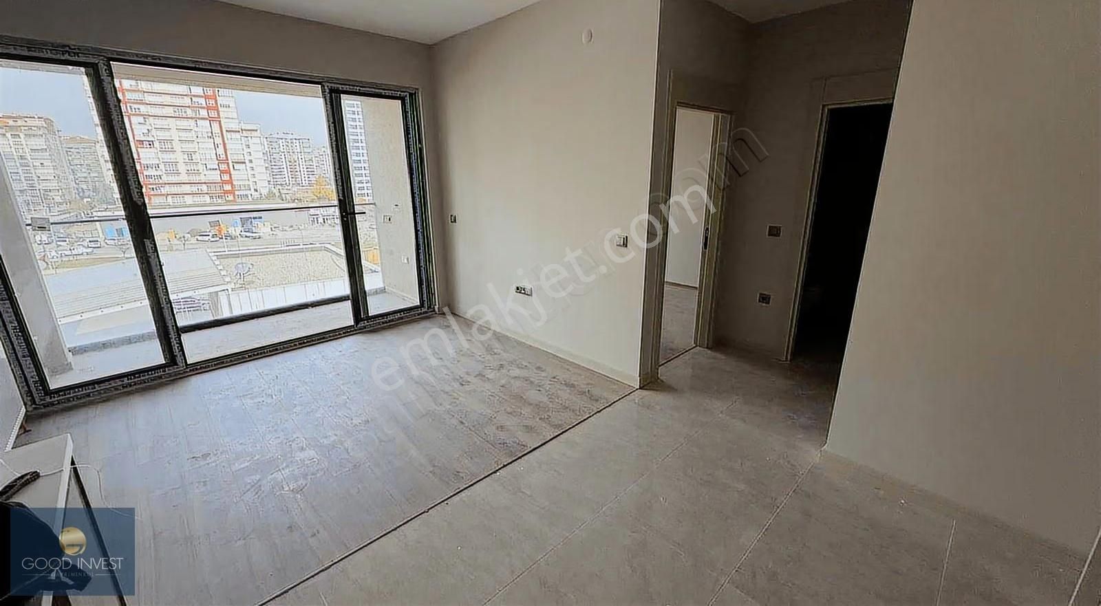 Fırsat!!! Meydan Çakırlar'da Cadde Cepheli Önü Açık Satılık 1+1 - Görsel 20