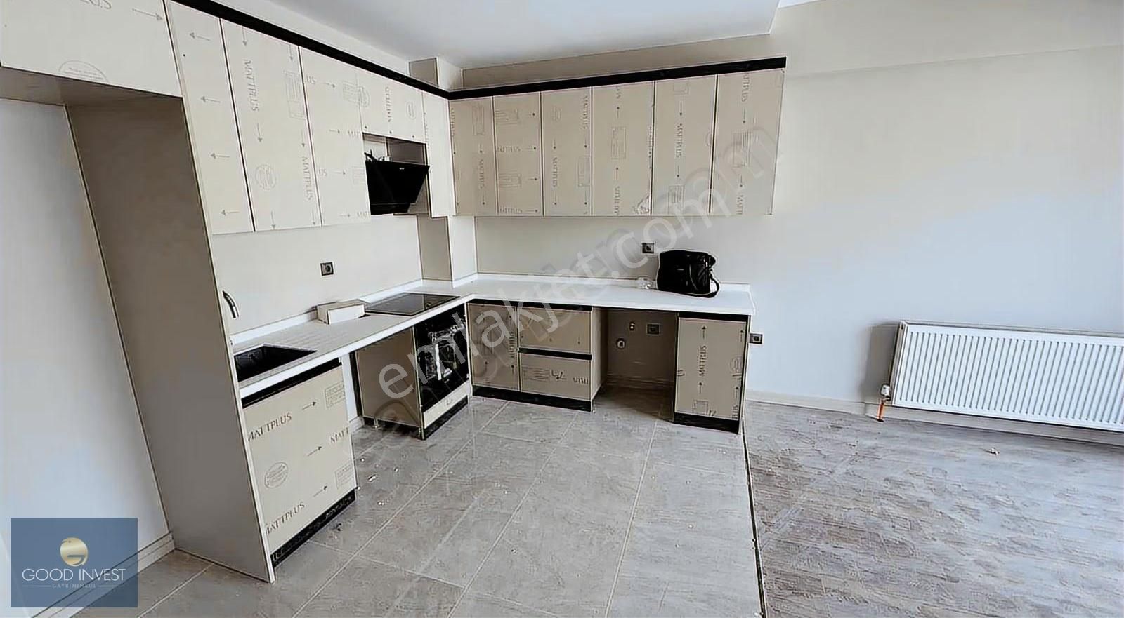 Fırsat!!! Meydan Çakırlar'da Cadde Cepheli Önü Açık Satılık 1+1 - Görsel 8