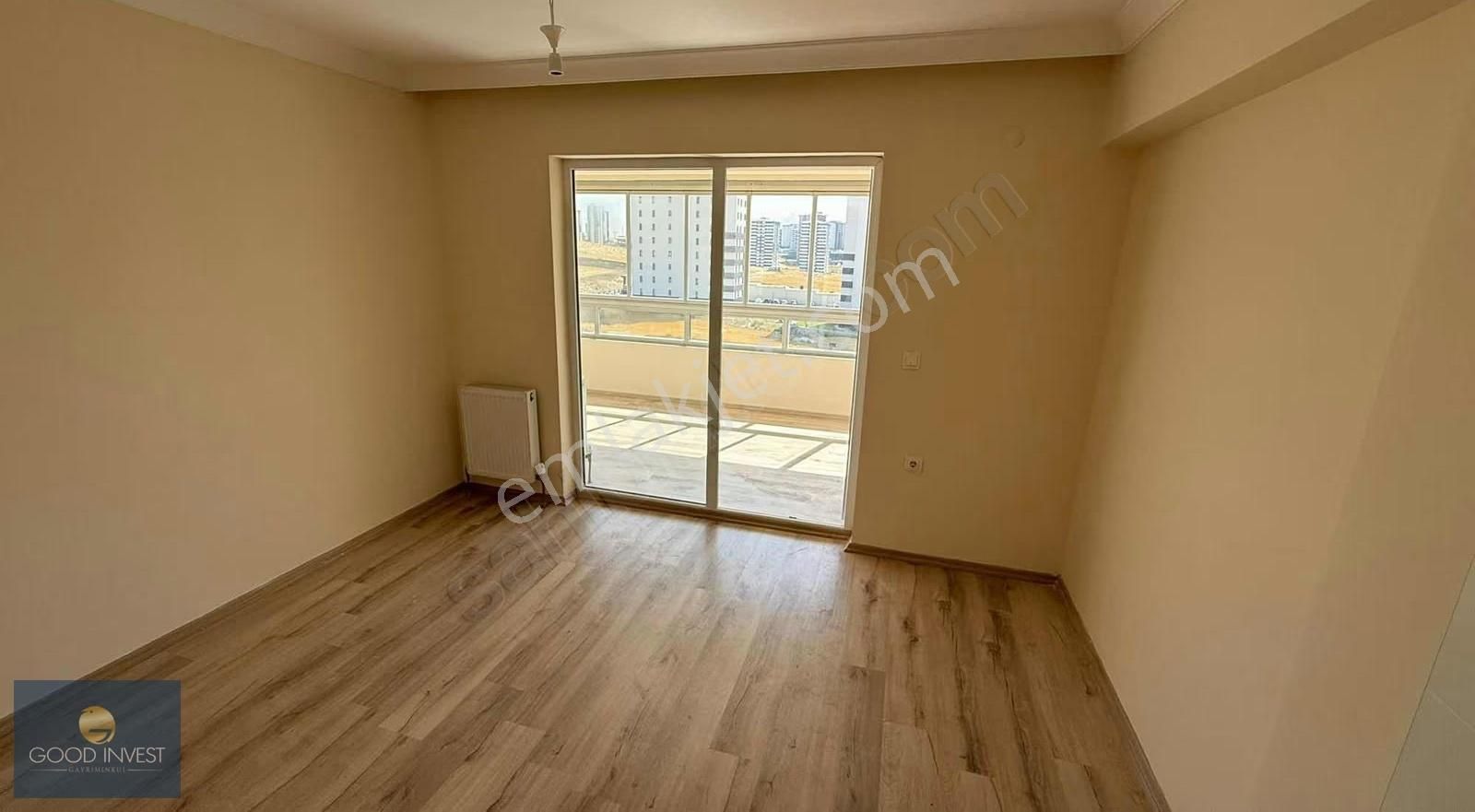 Susuz'da Ara Kat Geniş 4+1 Satılık Daire - Görsel 7