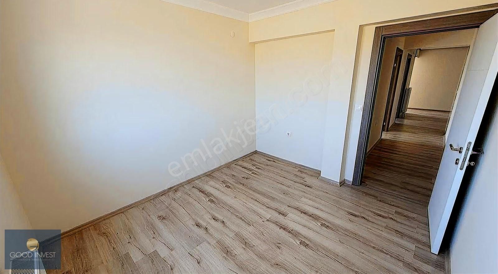 Susuz'da Ara Kat Geniş 4+1 Satılık Daire - Görsel 31