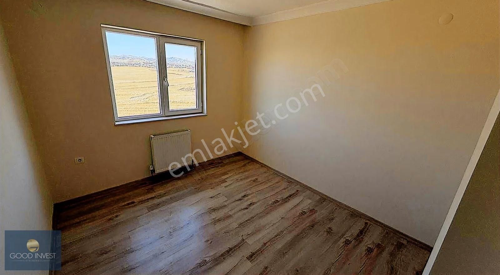 Susuz'da Ara Kat Geniş 4+1 Satılık Daire - Görsel 14