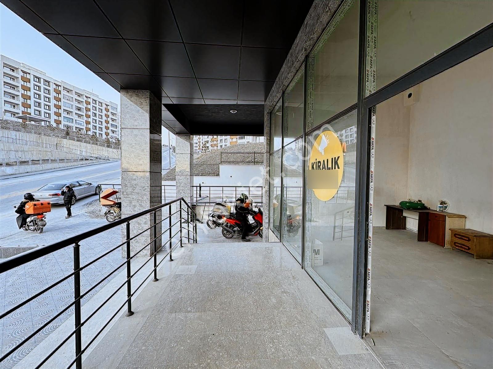 ▇▒ Merkez ▒▇altıağaç Mh. İrem Çarşıda 15m2 Kiralık Dükkan - Görsel 6