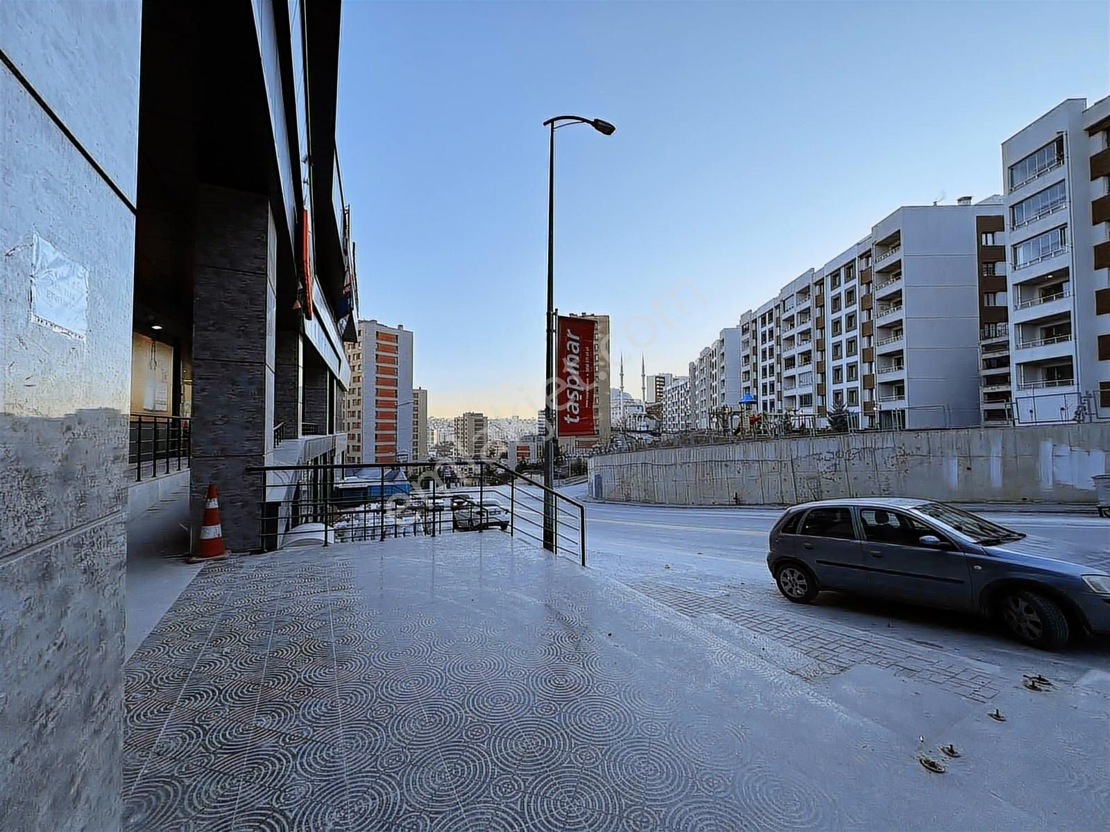 ▇▒ Merkez ▒▇altıağaç Mh. İrem Çarşıda 15m2 Kiralık Dükkan - Görsel 13