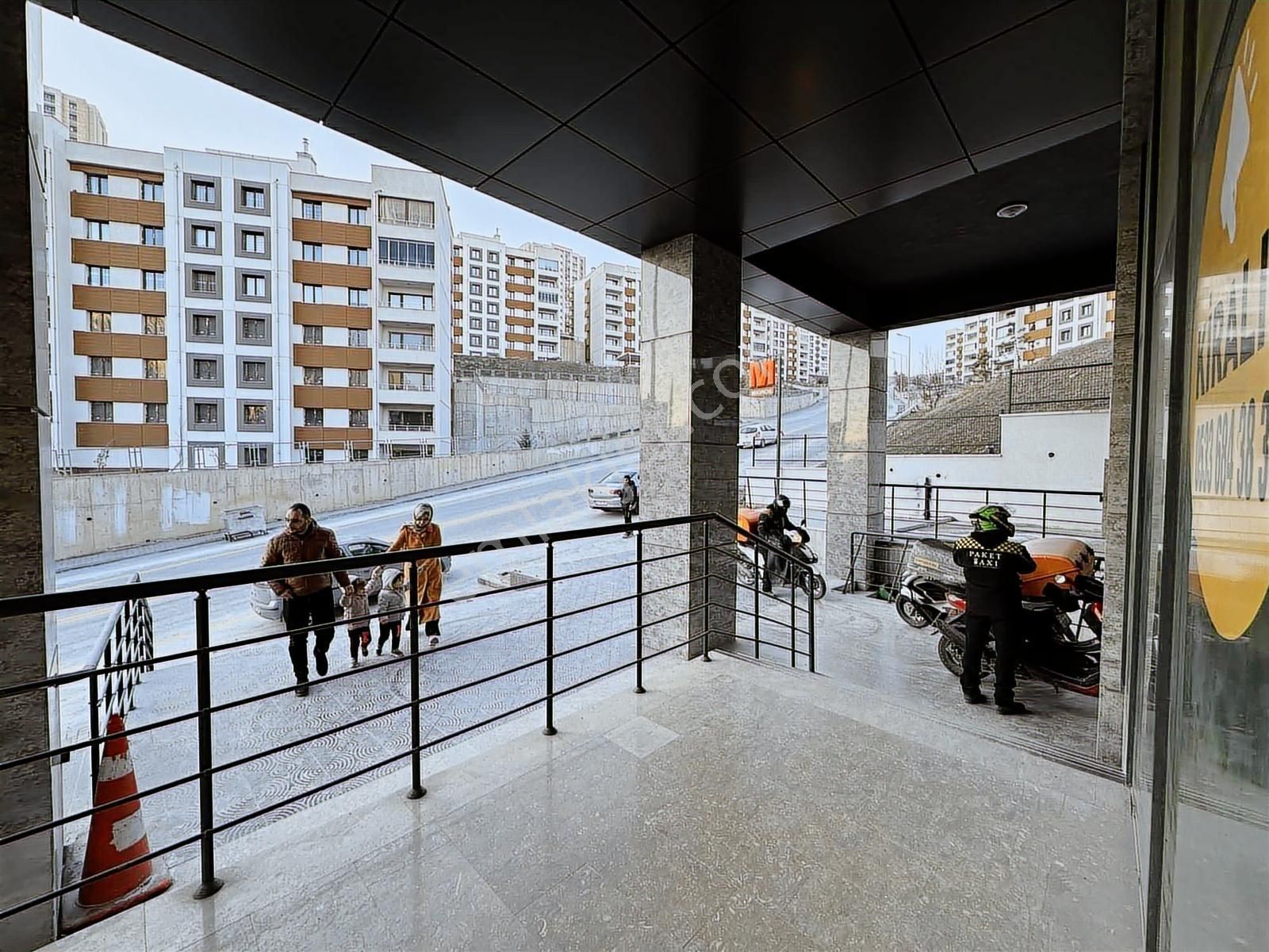 ▇▒ Merkez ▒▇altıağaç Mh. İrem Çarşıda 15m2 Kiralık Dükkan - Görsel 7