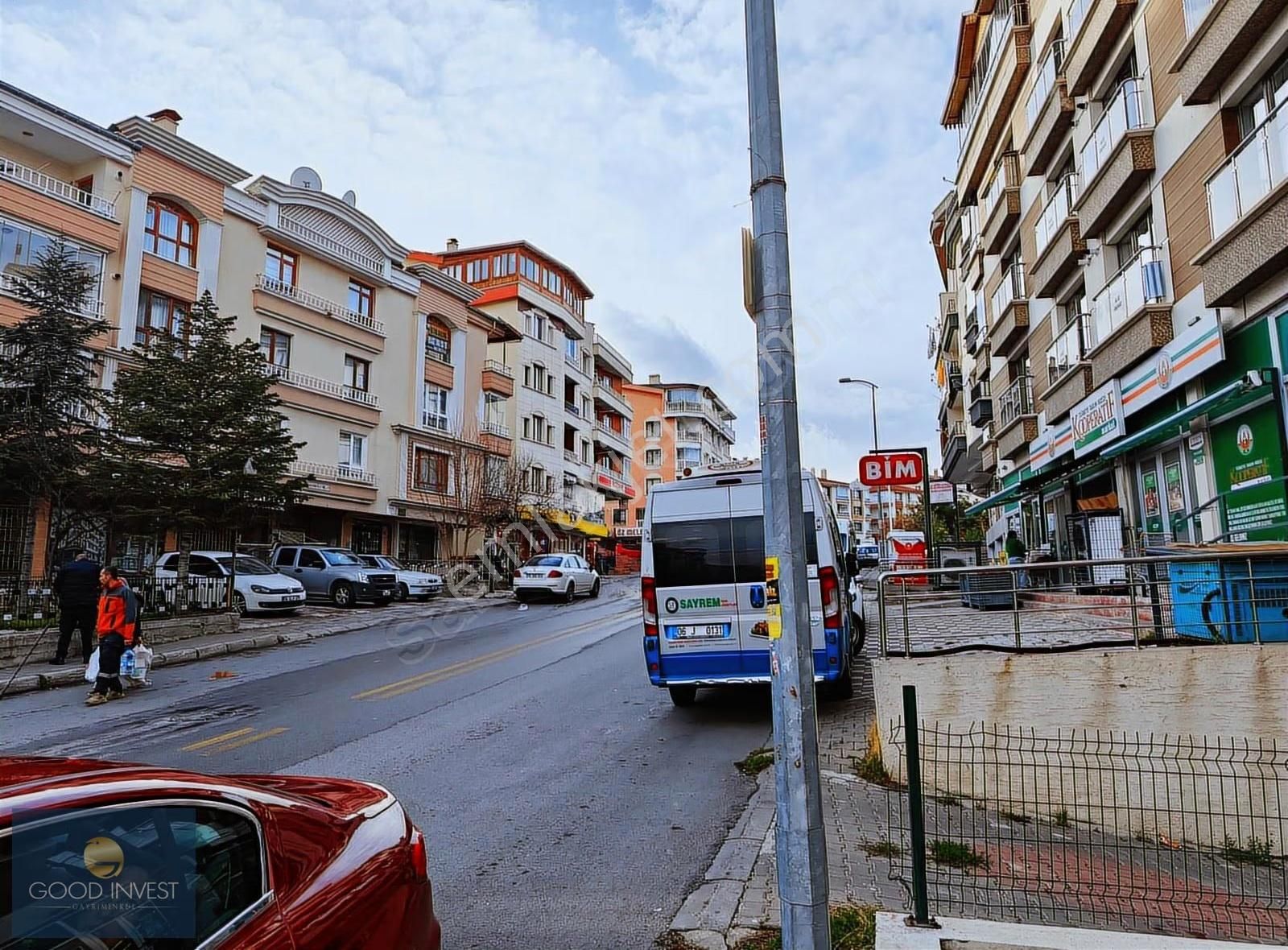 Etlik Yayla Mah. 3.katta Salon Bağımsız 3+1 Kiralık Daire - Görsel 2