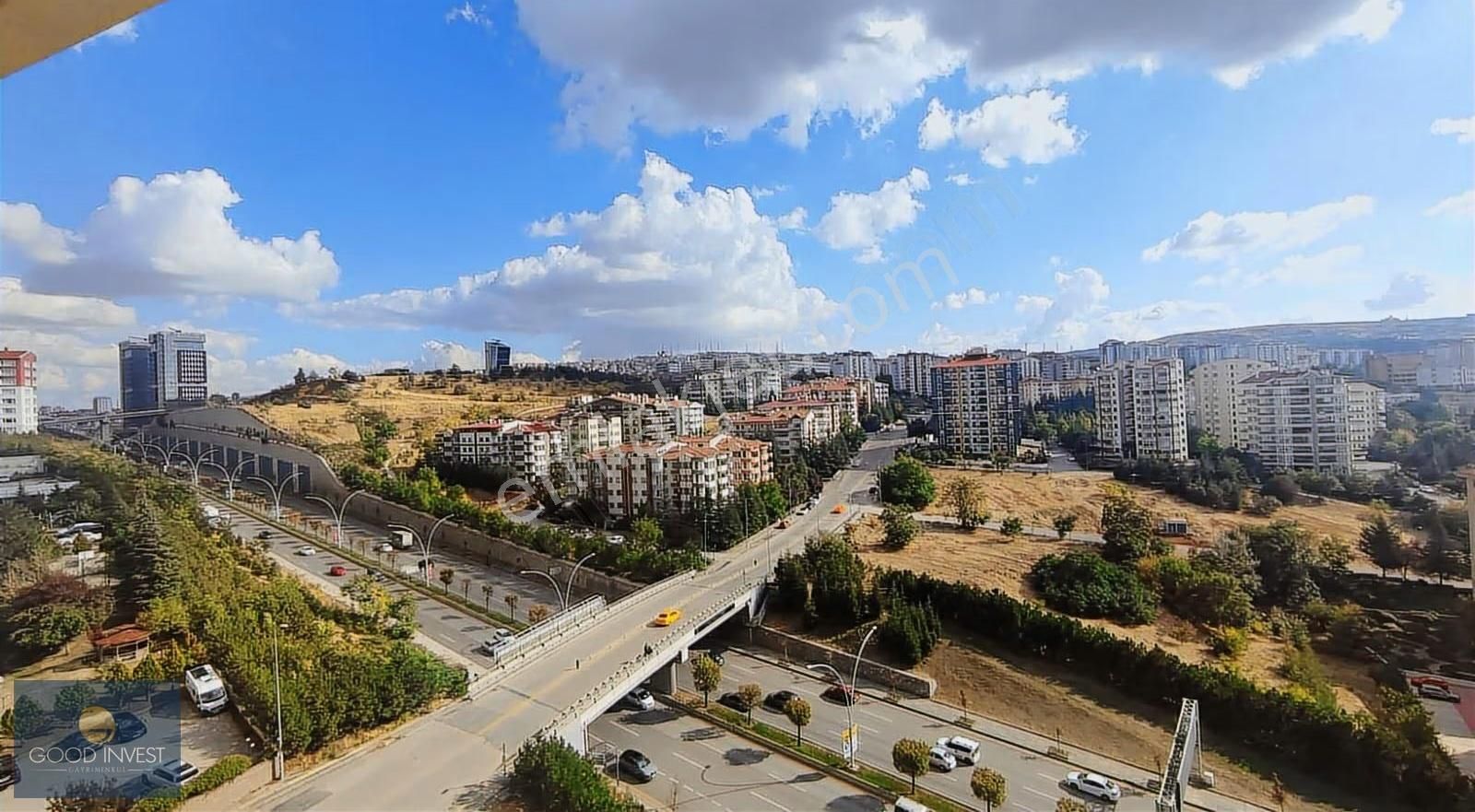 Menekşe Sitesinde Geniş Boyalı 4+1 Boş Kiralık Daire