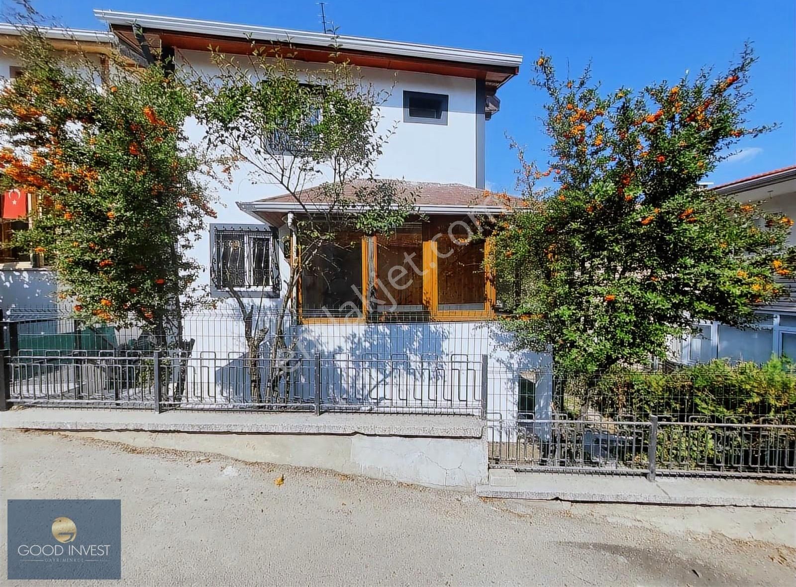 Batıkent'te Metro Yakını Yapılı Geniş Bahçeli 4+2 Tripleks - Görsel 5