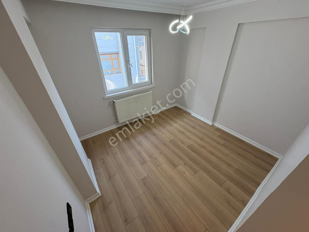 Topçu Mahallesi 3+1 Bağımsız Katta Ön Cephe Ultra Lüx Yapılı !!! - Görsel 20