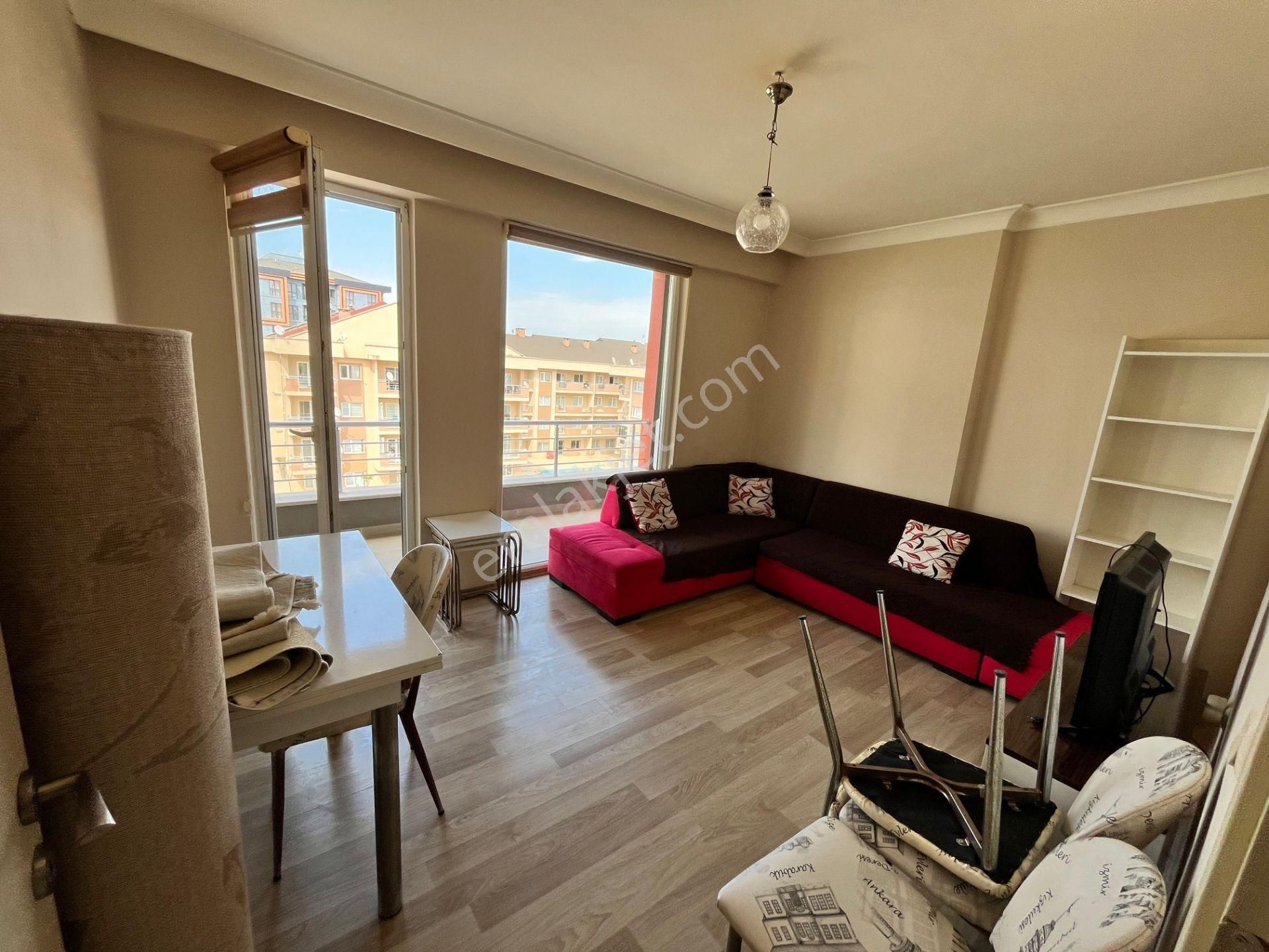 Bahar'dan Dumlupınar'ın En Güzel Konumlarından Birinde 1+1 Ayrı Mutfaklı Fırsat Daire - Görsel 14