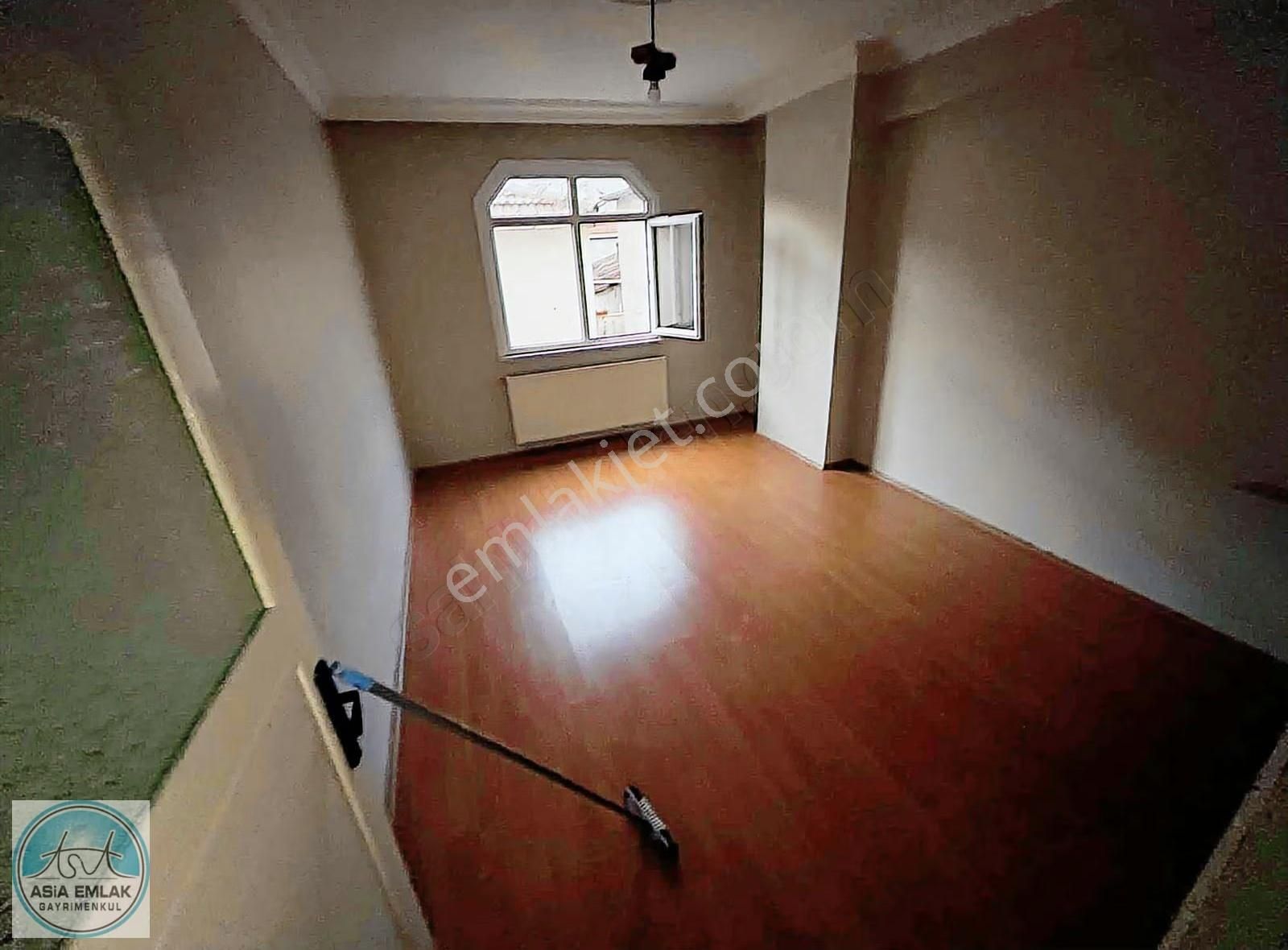 Asia Dan Çamçeşme Mahallesinde 2+1 Balkonlu Geniş Kiralık Daire - Görsel 23