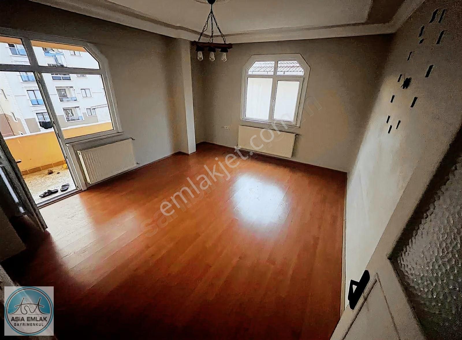 Asia Dan Çamçeşme Mahallesinde 2+1 Balkonlu Geniş Kiralık Daire - Görsel 12