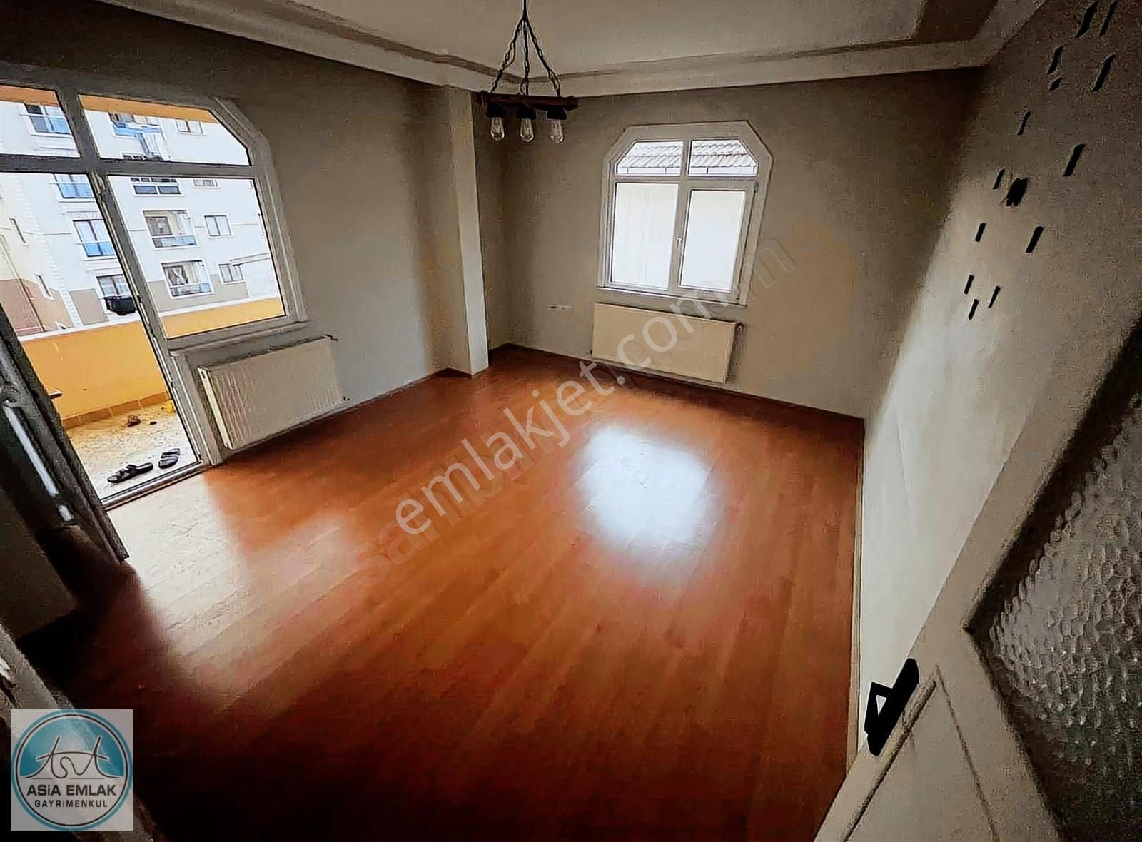 Asia Dan Çamçeşme Mahallesinde 2+1 Balkonlu Geniş Kiralık Daire - Görsel 28