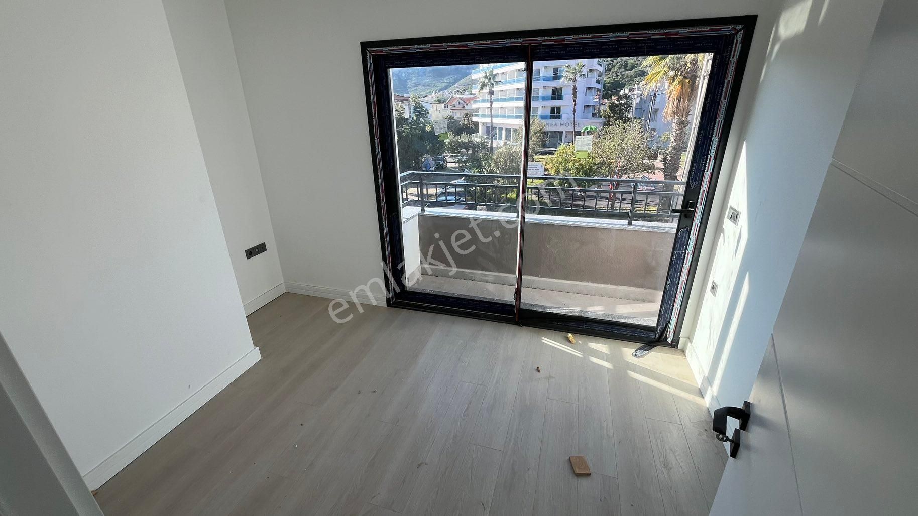 Marmaris Sıfır Projede Ebeveyn Banyolu Kiralık Daire - Görsel 10