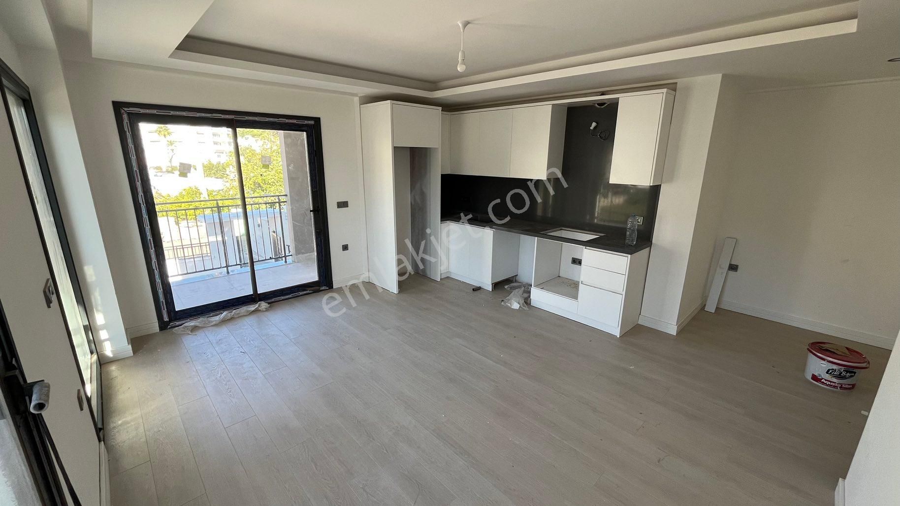 Marmaris Sıfır Projede Ebeveyn Banyolu Kiralık Daire - Görsel 3