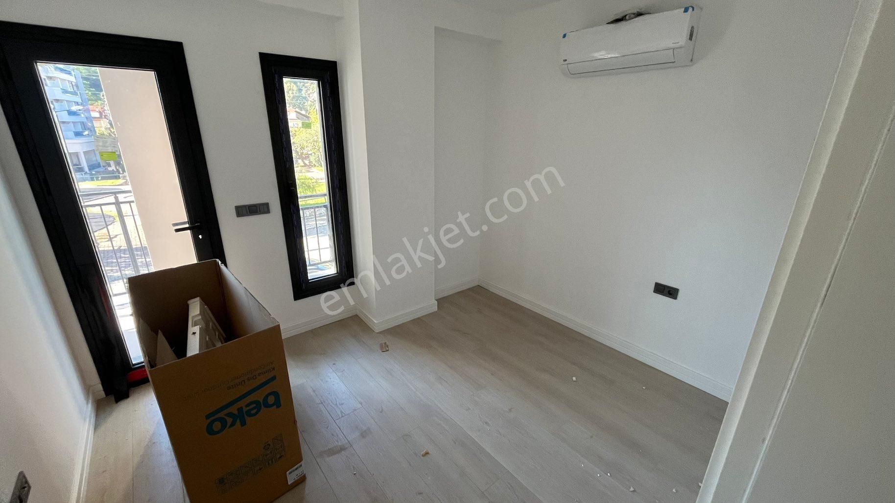 Marmaris Sıfır Projede Ebeveyn Banyolu Kiralık Daire - Görsel 18