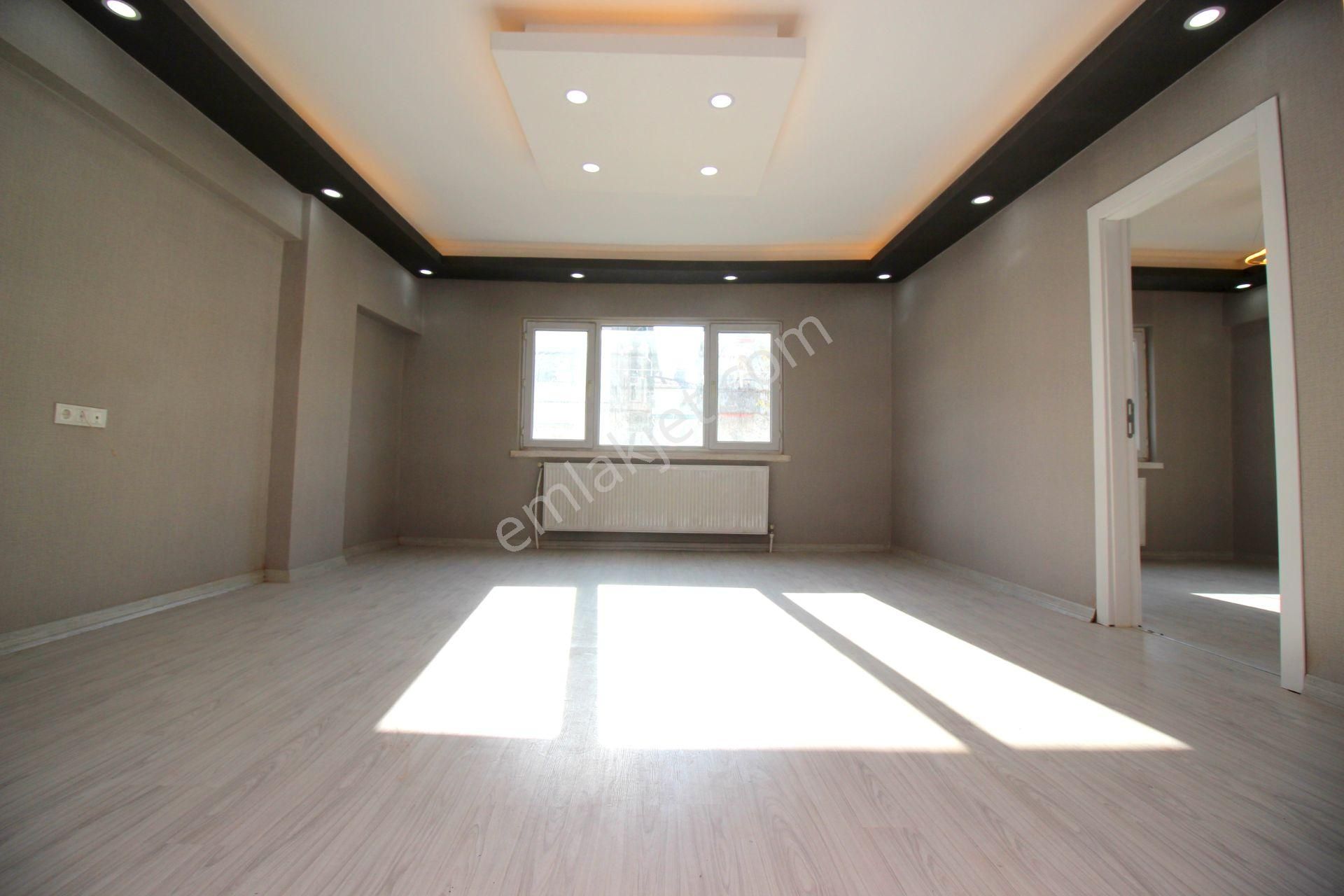 Emre Emlaktan Plevnede Merkezi Konumda Full Yapılı **boş** Satılık 3+1 Daire - Görsel 7