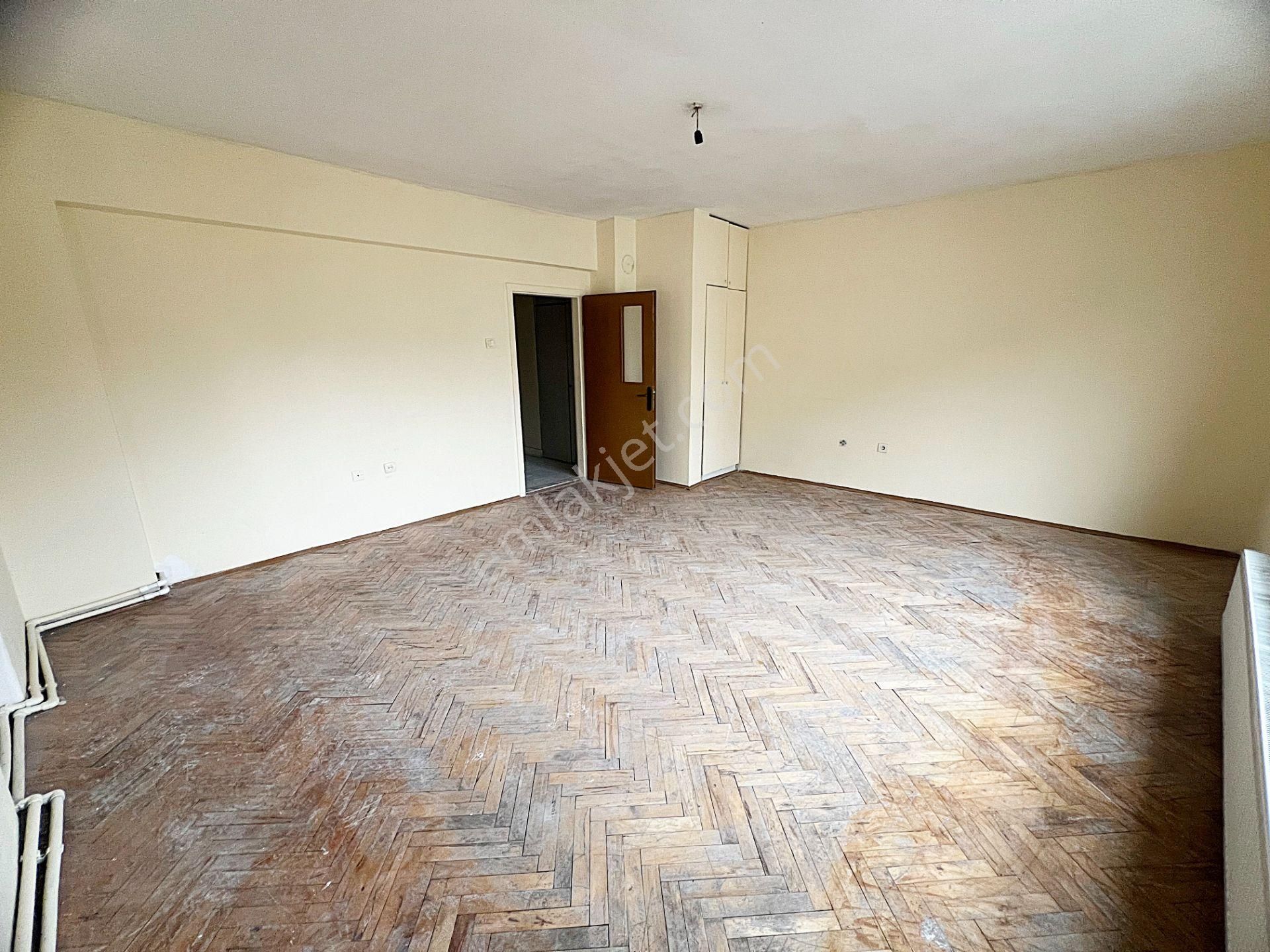 Cihandan Burç Mah Yolağzında Yeni Mutfak Güney Cephe Kiralık - Görsel 6