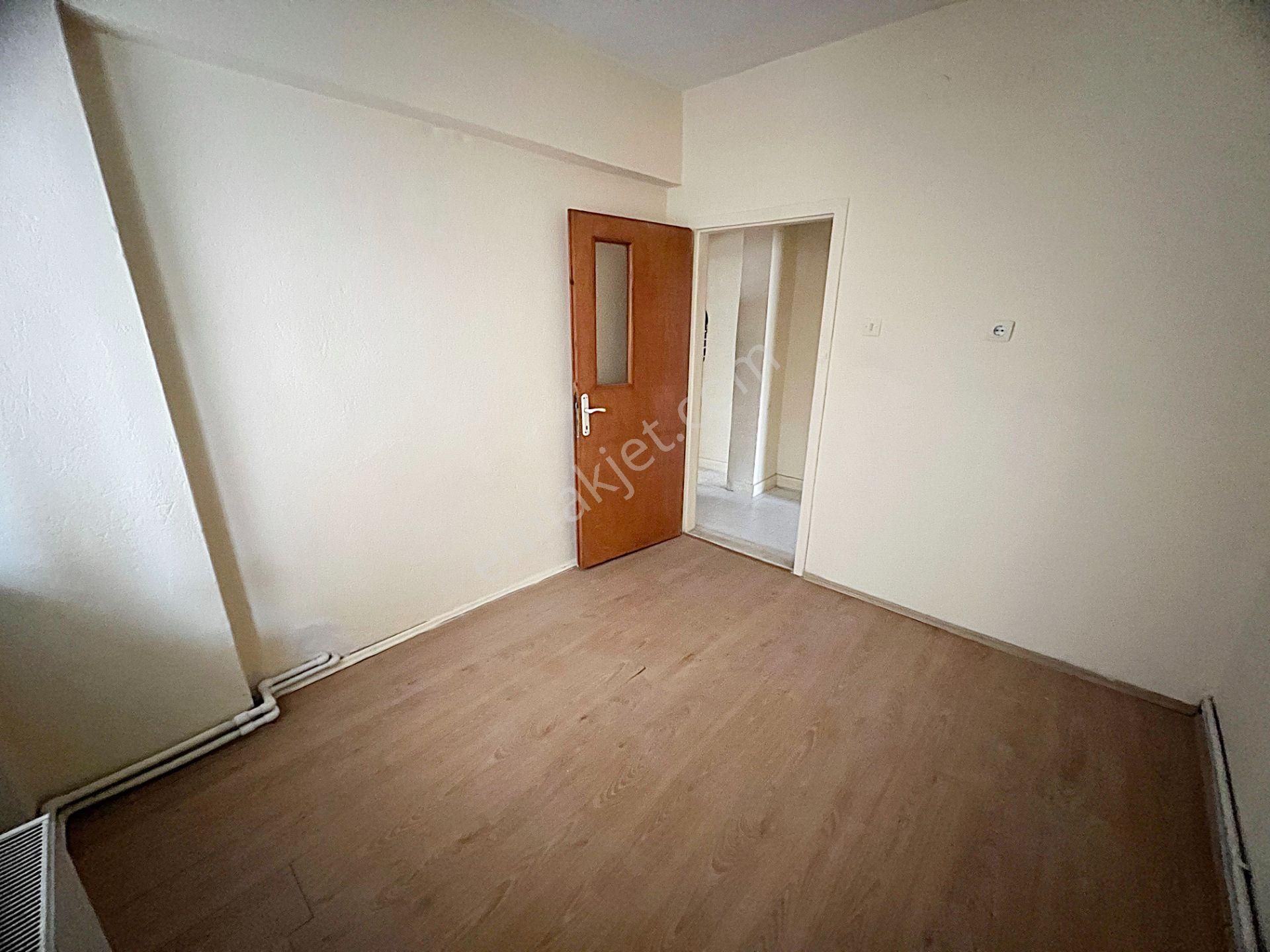 Cihandan Burç Mah Yolağzında Yeni Mutfak Güney Cephe Kiralık - Görsel 11