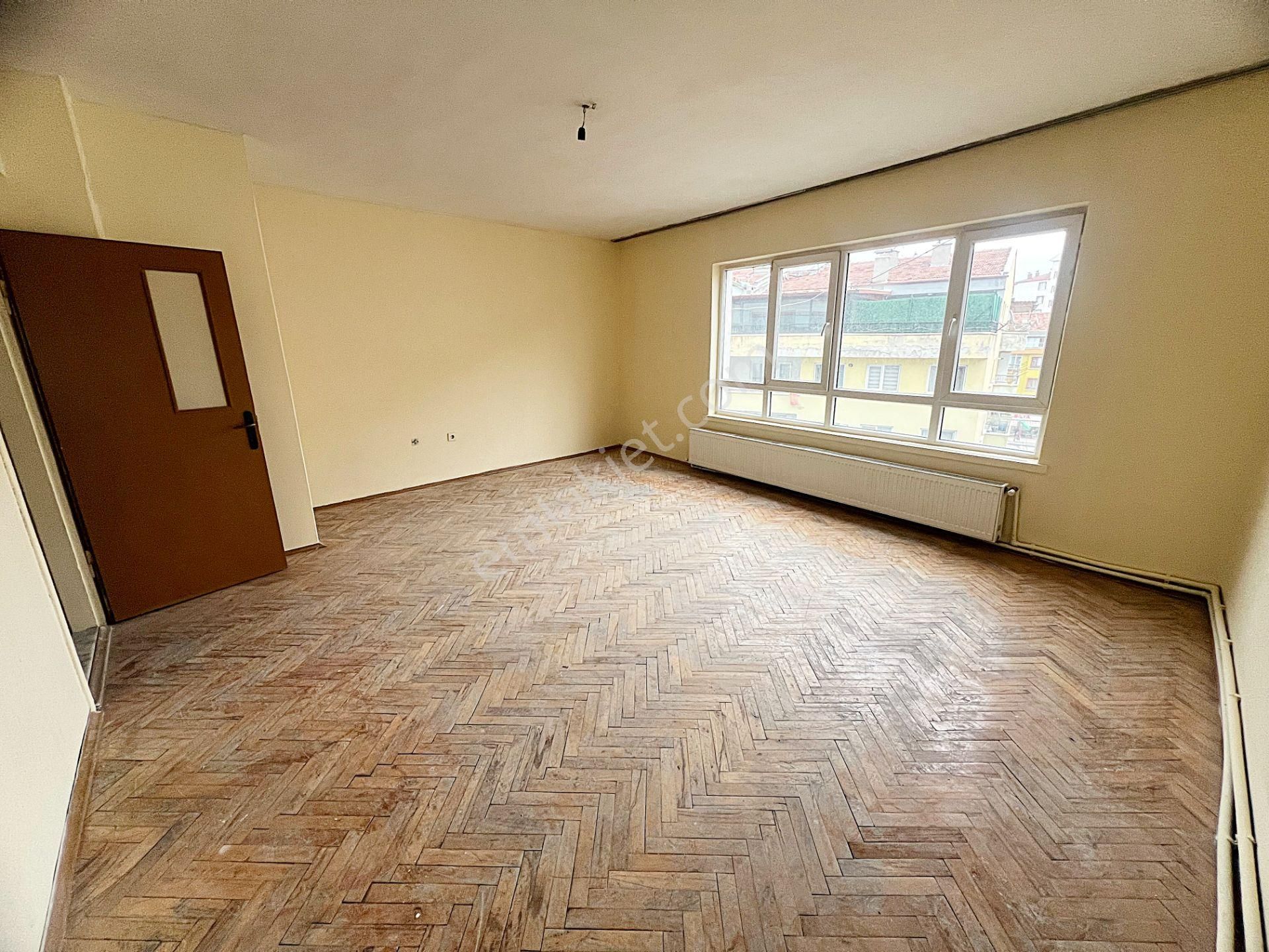 Cihandan Burç Mah Yolağzında Yeni Mutfak Güney Cephe Kiralık - Görsel 7