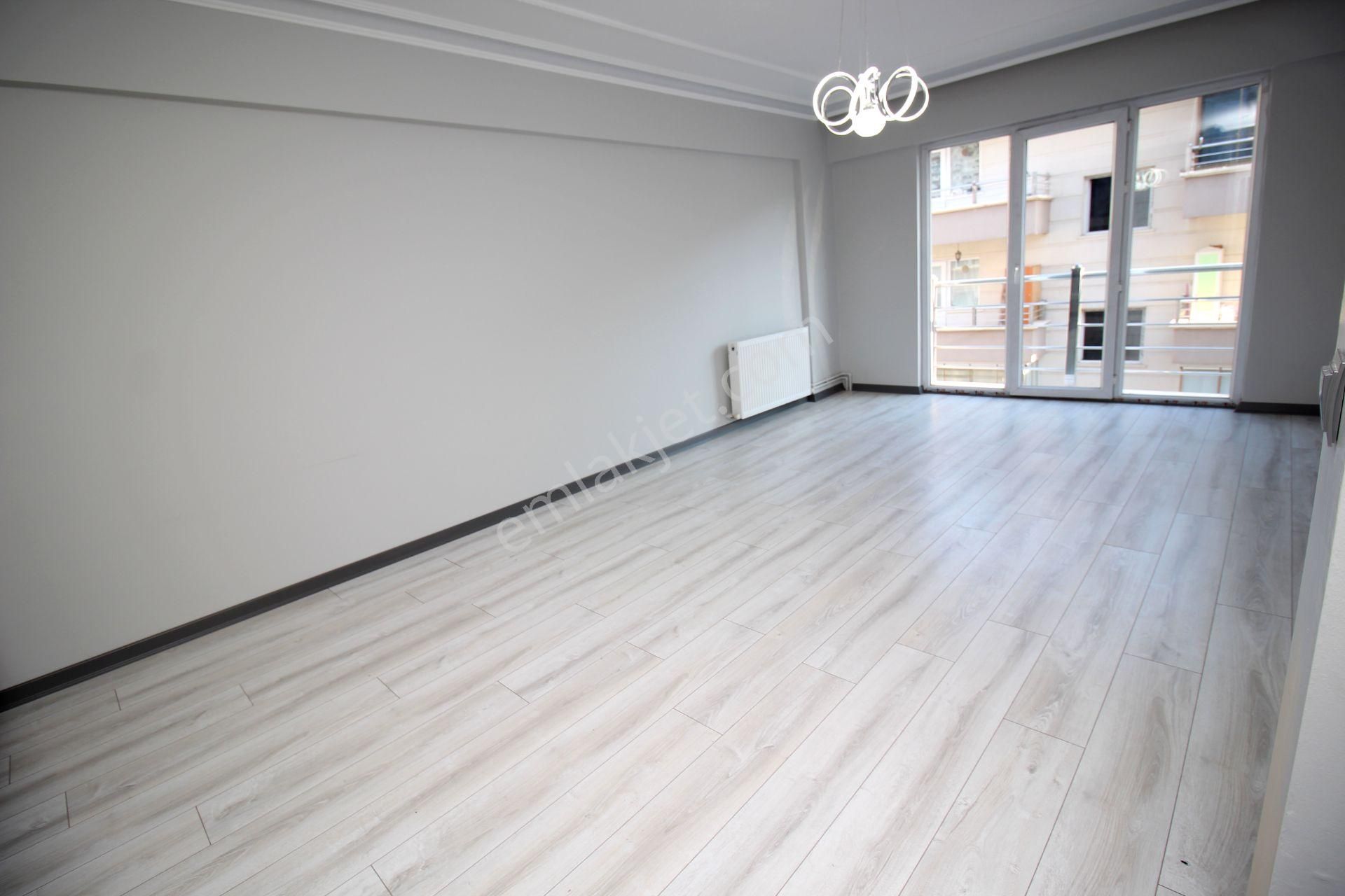 Emre Emlak'tan Tandoğan'da Genç Bina'da Full Yapılı Arakat Satılık 3+1 Daire - Görsel 5