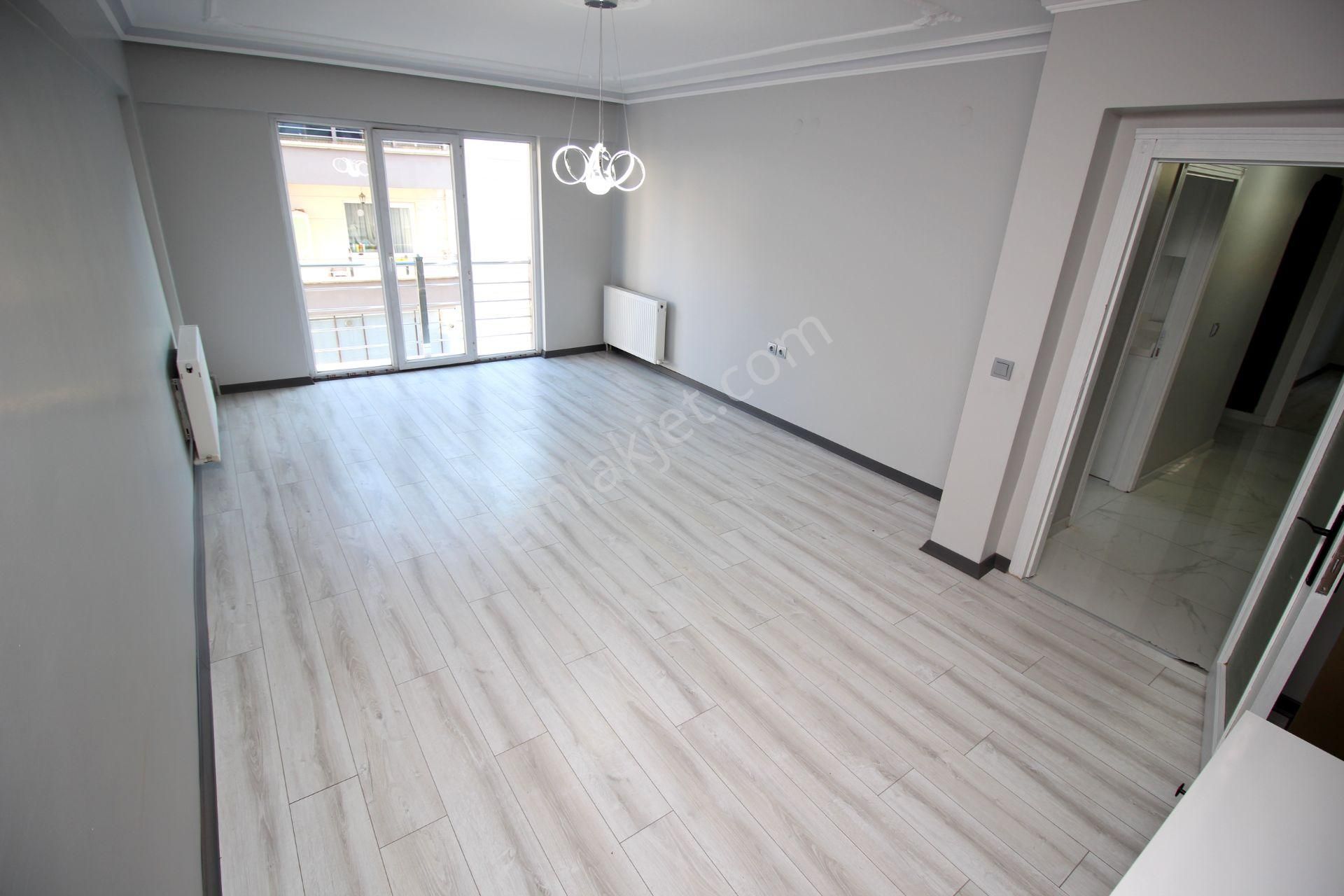 Emre Emlak'tan Tandoğan'da Genç Bina'da Full Yapılı Arakat Satılık 3+1 Daire - Görsel 9