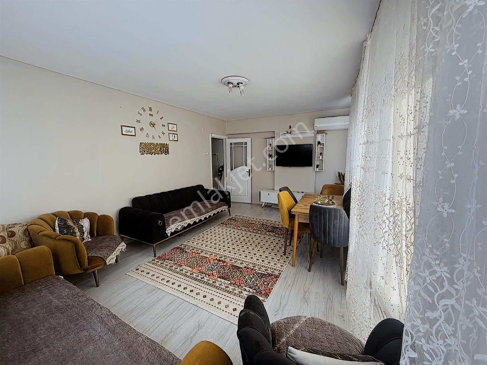 Türker Emlak 3+1 110 M2 Doğalgazlı Köşe Daire - Görsel 15