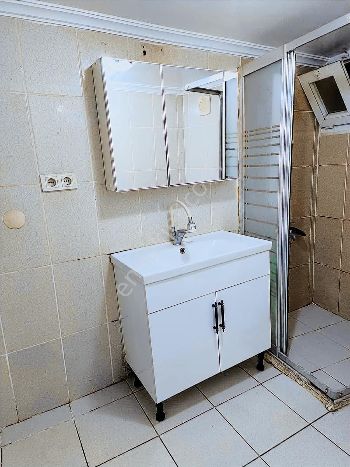 Türker Emlak 2+1 85m2 Bahçeli Doğalgazlı Full Tadilatlı - Görsel 19