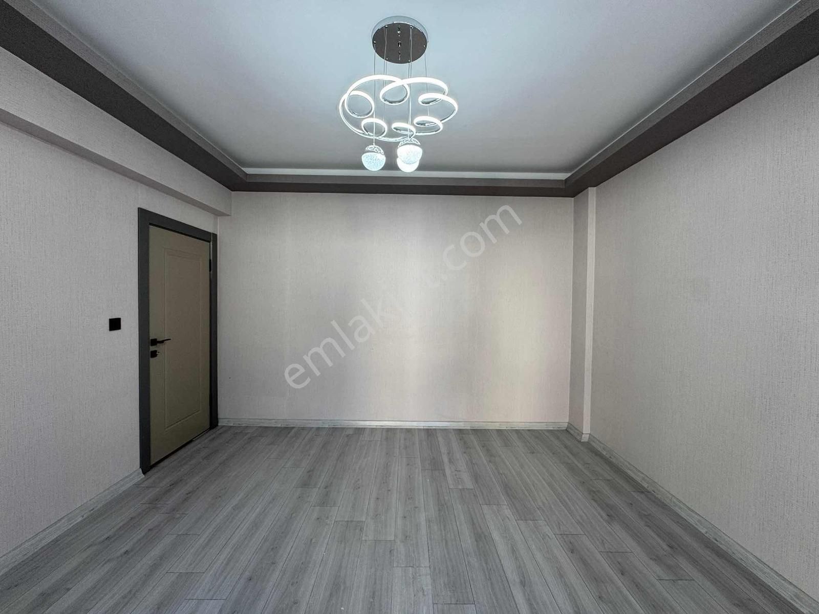 Beyoğlu'ndan Fatih Mah.teras Balkon Ara Kat Sıfır 4+1 - Görsel 28
