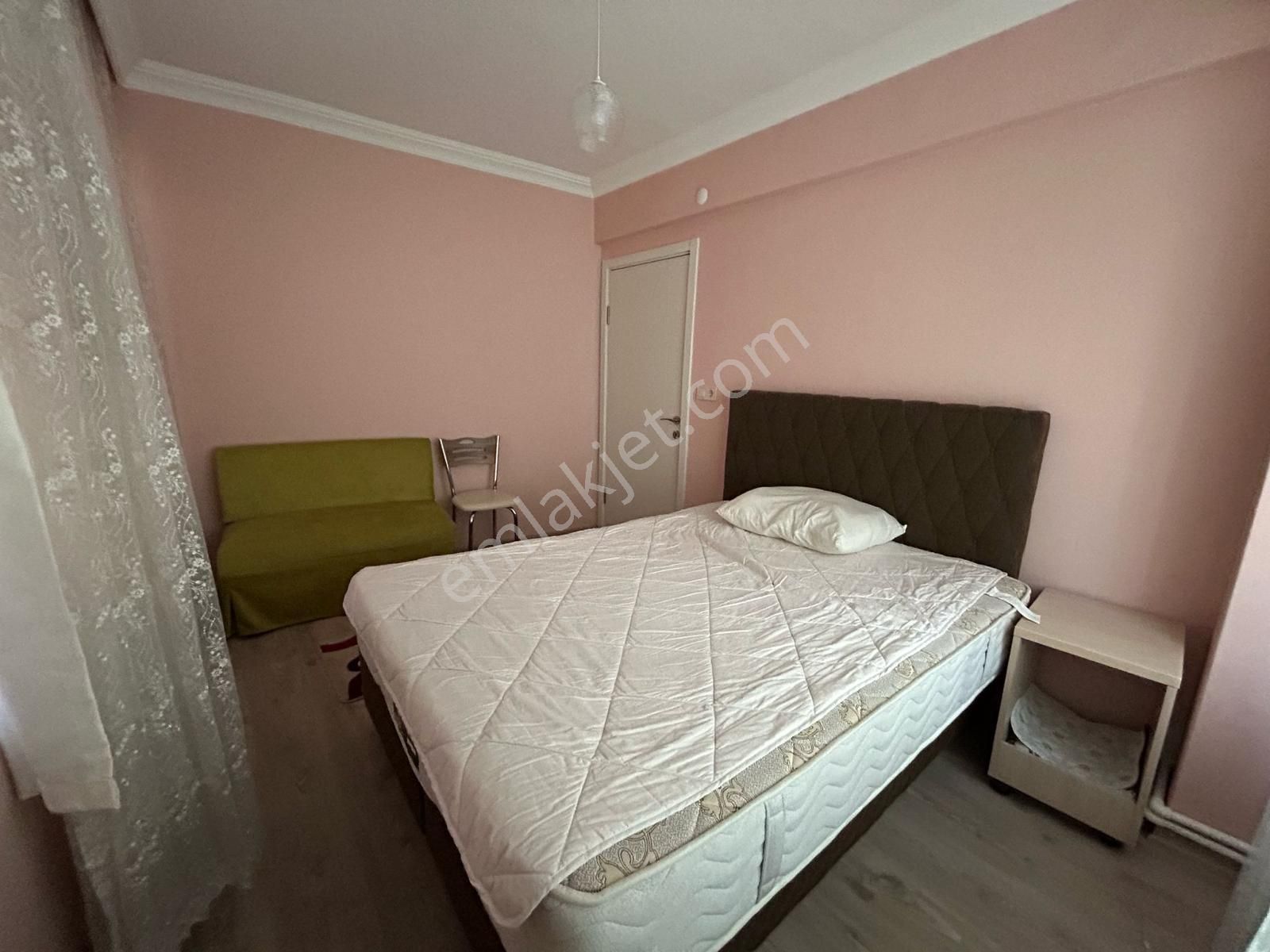 Metroya Yakın Plazalar Bölgesinde Full Eşyalı 2+1net 100m2 Net - Görsel 17