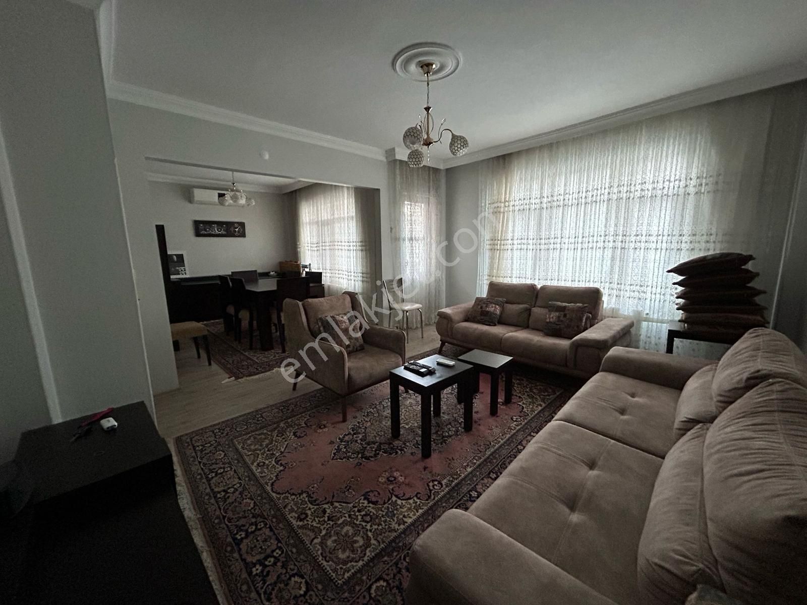 Metroya Yakın Plazalar Bölgesinde Full Eşyalı 2+1net 100m2 Net - Görsel 15