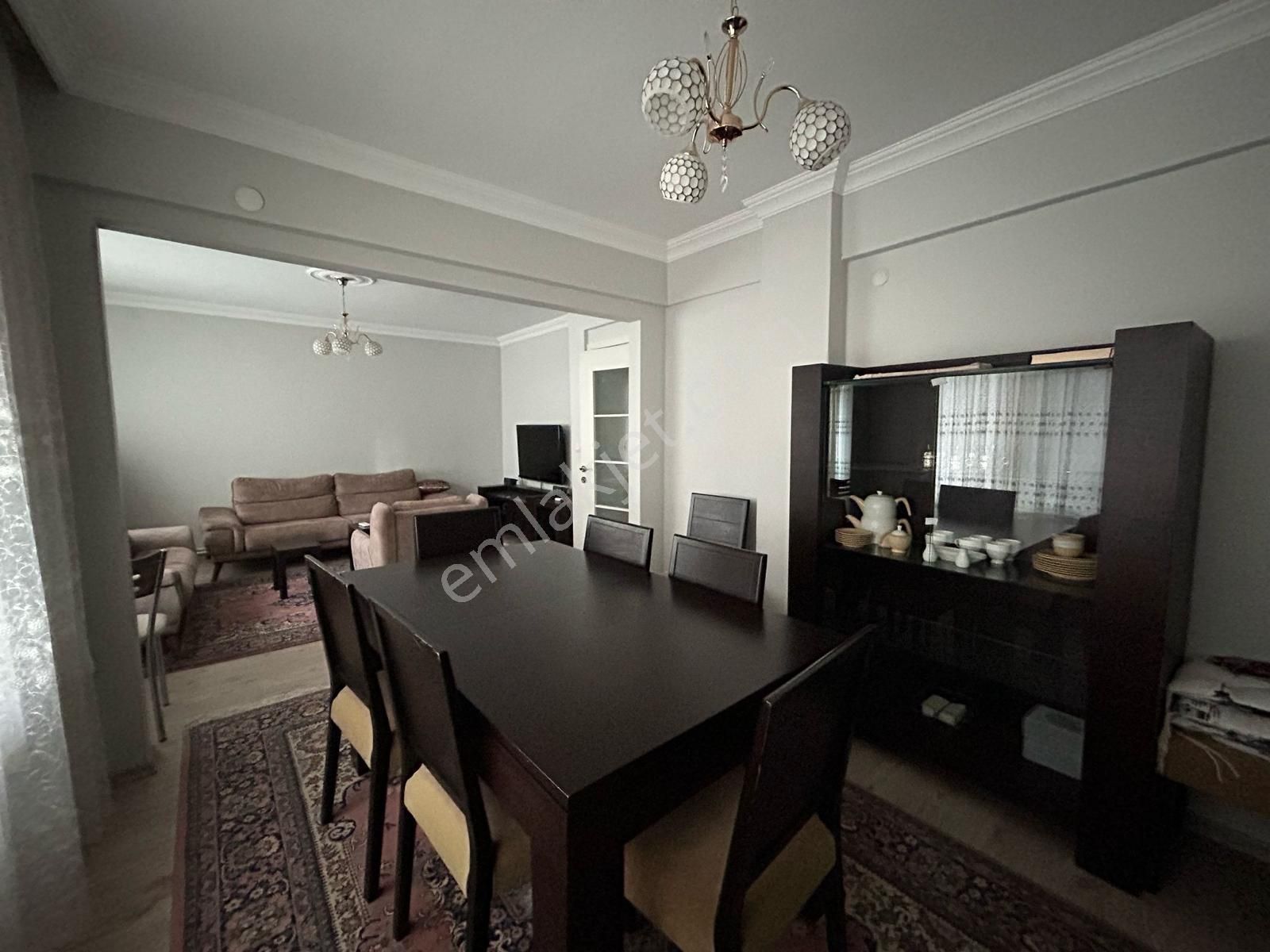 Metroya Yakın Plazalar Bölgesinde Full Eşyalı 2+1net 100m2 Net - Görsel 9