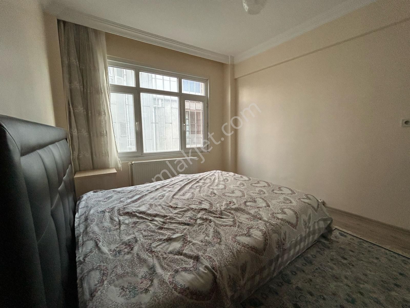 Metroya Yakın Plazalar Bölgesinde Full Eşyalı 2+1net 100m2 Net - Görsel 21