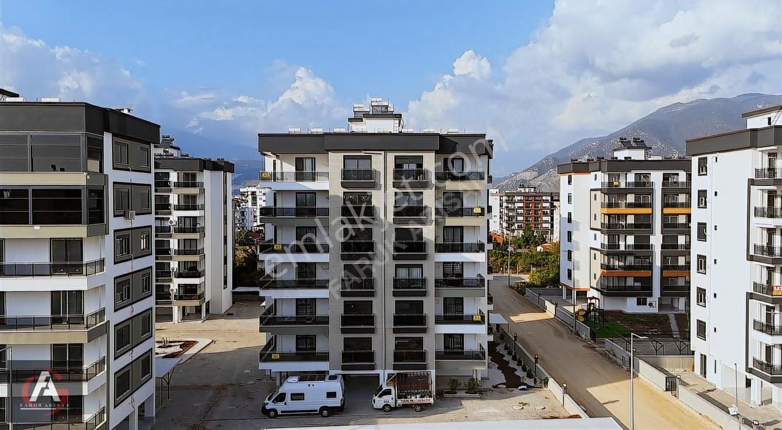 Arısan'dan Oturuma Hazır Ayrı Mutfak Ebeveyn Banyolu Geniş 2+1