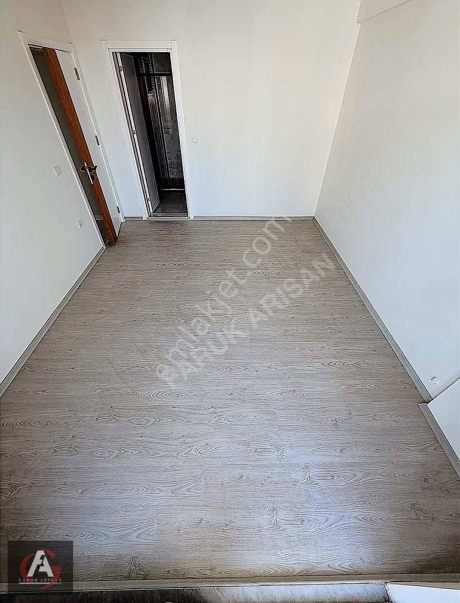 Arısan'dan Oturuma Hazır Ayrı Mutfak Ebeveyn Banyolu Geniş 2+1 - Görsel 27