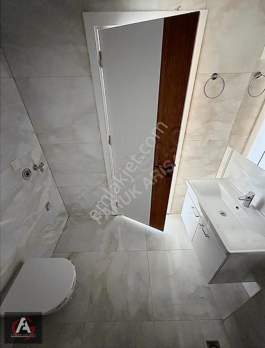 Arısan'dan Oturuma Hazır Ayrı Mutfak Ebeveyn Banyolu Geniş 2+1 - Görsel 4