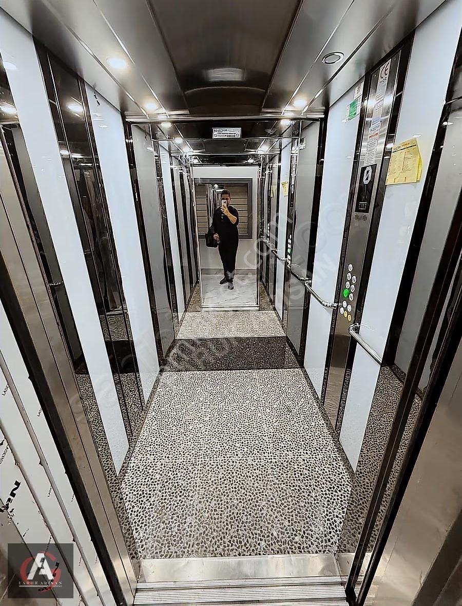 Arısan'dan Deniz Manzaralı Ayrı Mutfak Ve Ebeveyn Banyolu 3+1 - Görsel 15