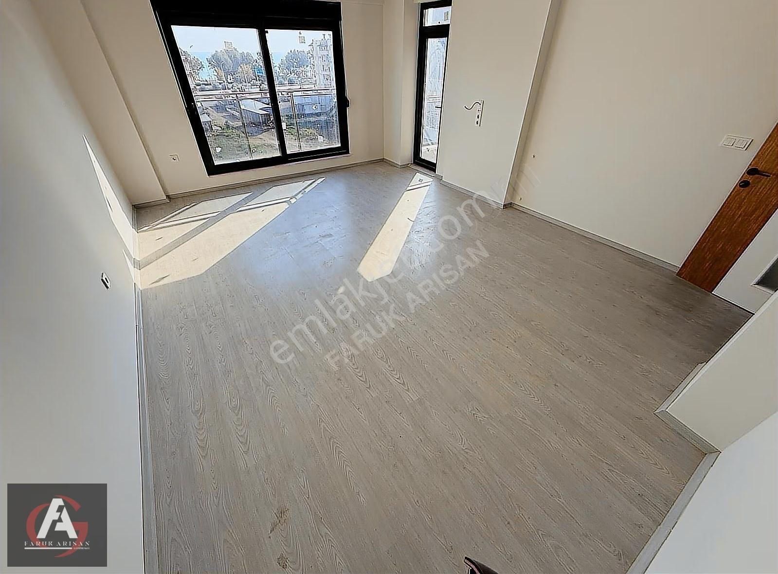 Arısan'dan Deniz Manzaralı Ayrı Mutfak Ve Ebeveyn Banyolu 3+1 - Görsel 16