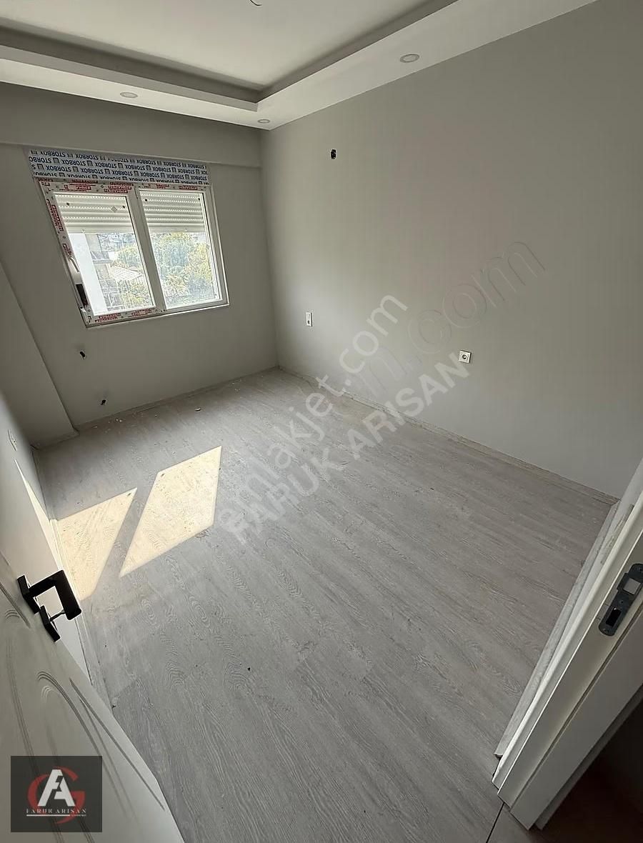 Faruk Arısan'dan Akarsu Manzaralı Ebeveyn Banyolu Geniş 2+1 - Görsel 12