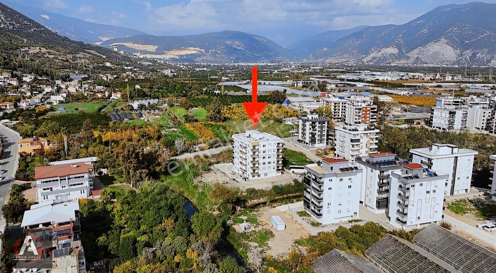 Faruk Arısan'dan Akarsu Manzaralı Ebeveyn Banyolu Geniş 2+1 - Görsel 25