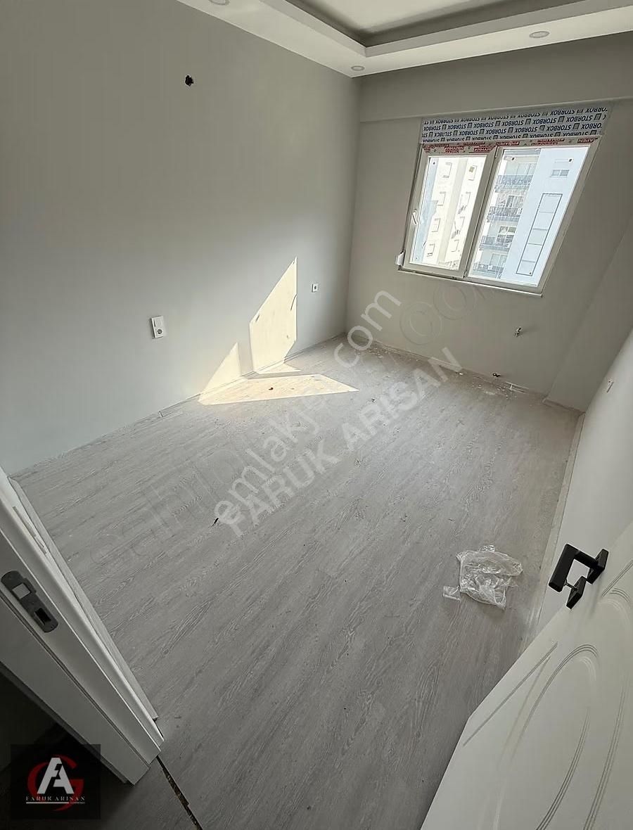 Faruk Arısan'dan Akarsu Manzaralı Ebeveyn Banyolu Geniş 2+1 - Görsel 9