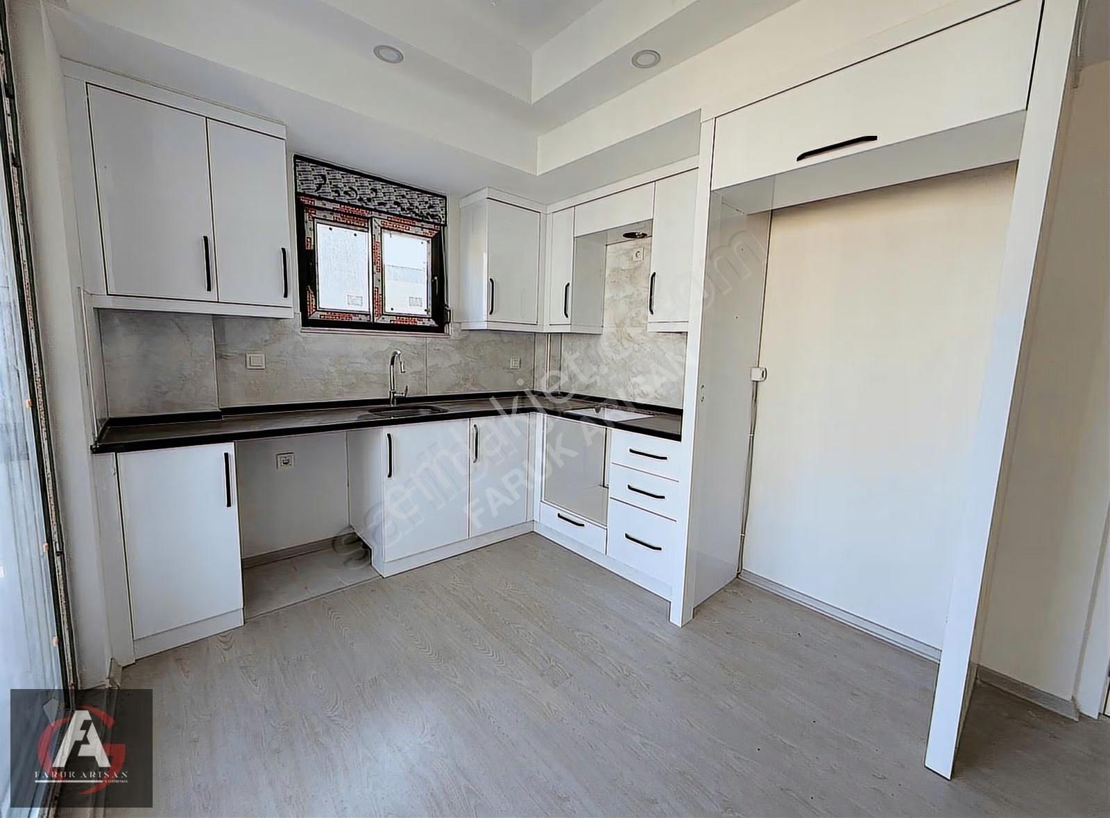 Arısan'dan Deniz Manzaralı Ebeveyn Banyolu Ve Geniş 2+1 Daire - Görsel 19