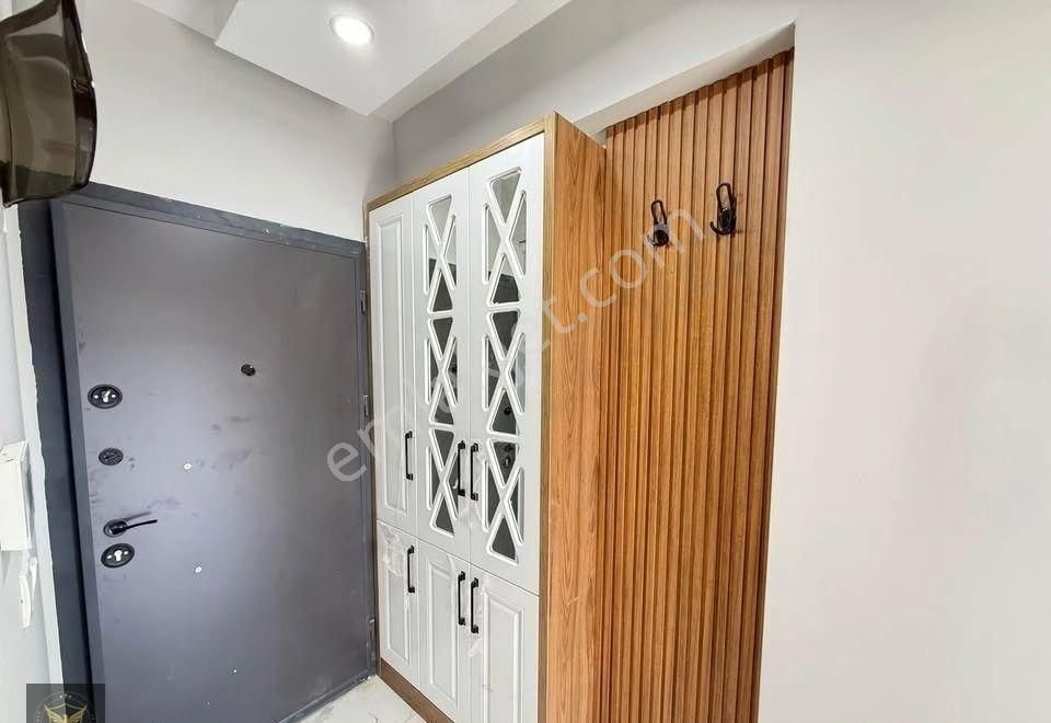 Beylikdüzü'nde Acil Satılık Metrobüse Komşu 2+1 Fırsat Dairemiz - Görsel 3