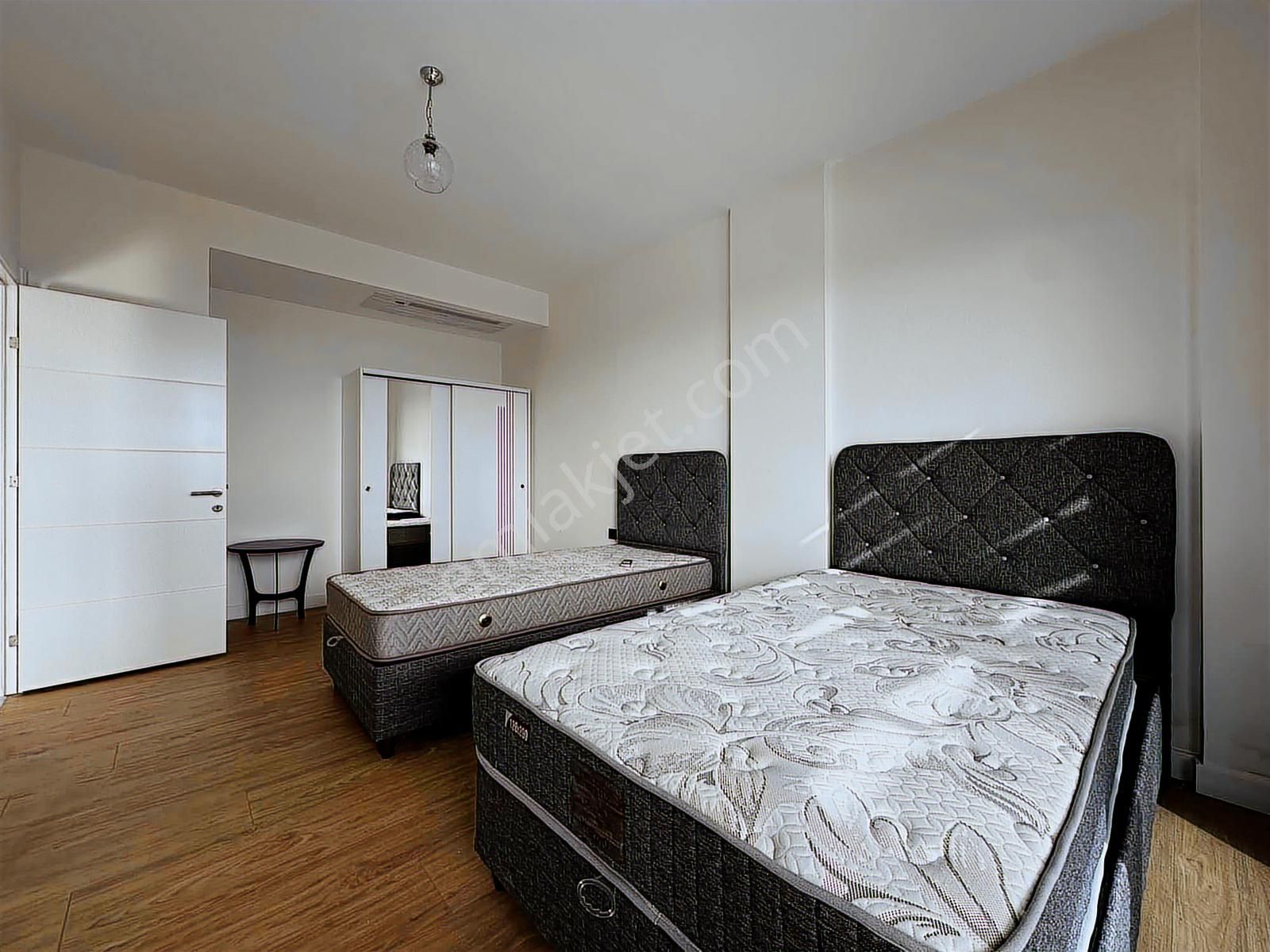 Çeşme Ayasaranda Satılık Deniz Manzaralı Ve Teraslı 2+1 Rezidans - Görsel 5