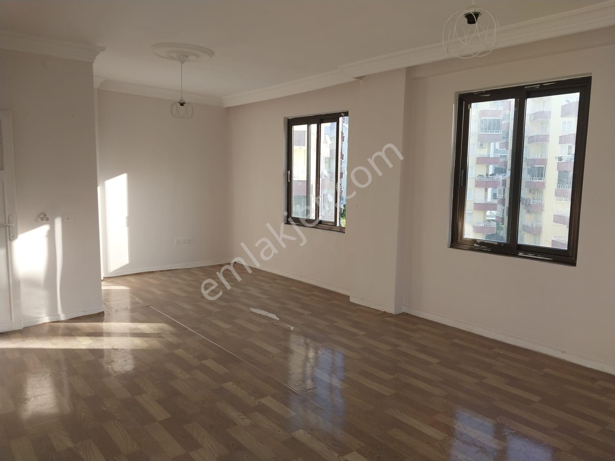 Mezitli Akdeniz Mahallesi'nde Uygun Fiyatlı Dubleks Satılık Daireler