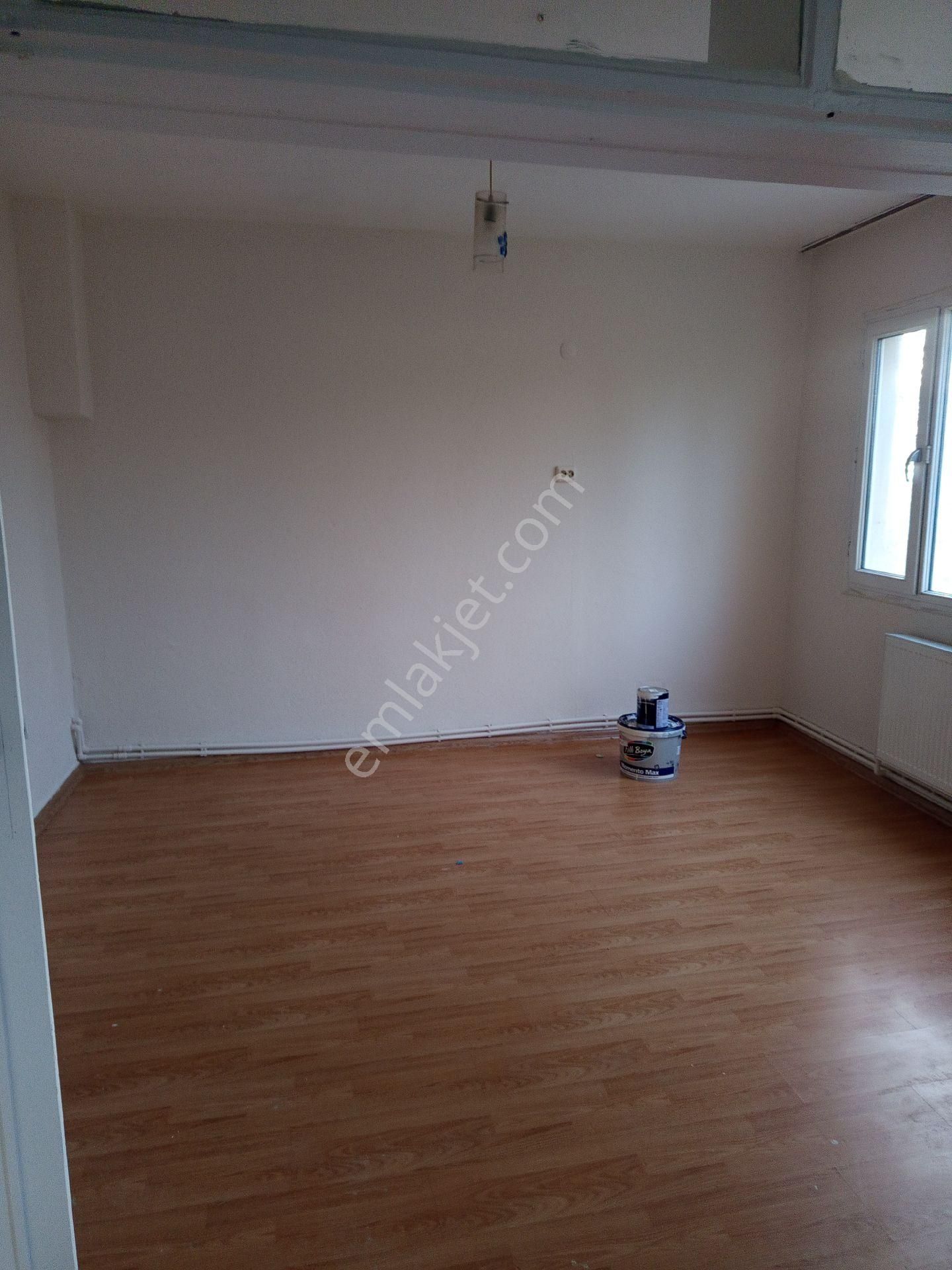 Çiğli Sirintepede Kiralik Dogalgazli 3+1 Müstakil Ev - Görsel 3