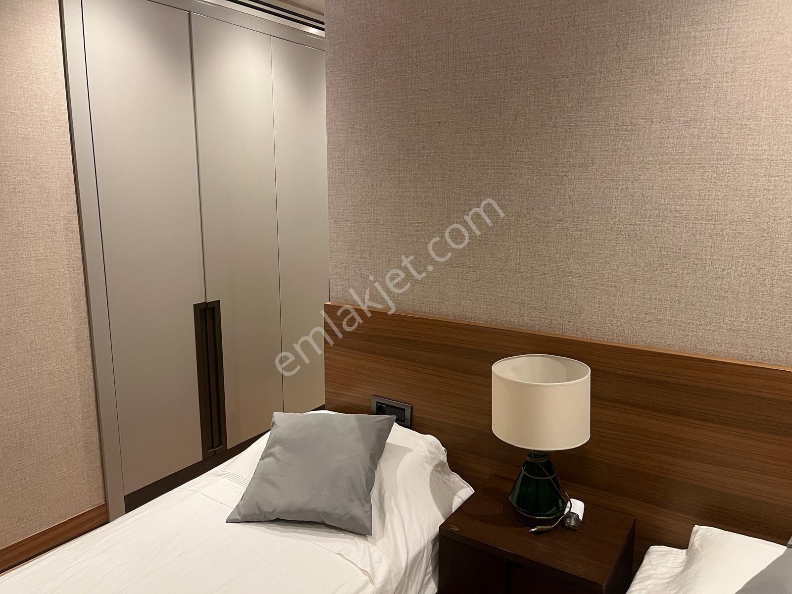 Bodrum Asarlık'ta Denize Sıfır, Markalı Bir Yaşam / 3+1 Dubleks - Görsel 27