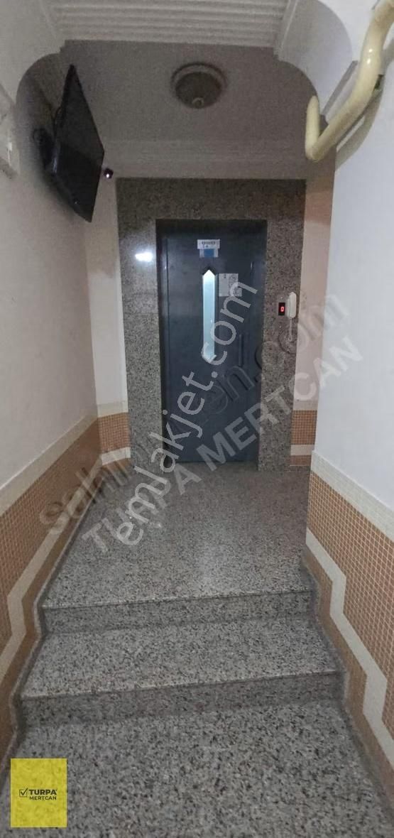 Bornova Süvari Caddesinde Satılık 2+1 Daire - Görsel 9